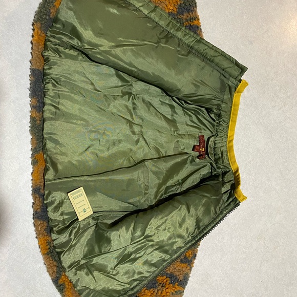 Boys Jacket 12Months - Picture 4 of 4